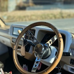 パズ　可愛い車ロシアワズがモデル　オシャレキッチンカーの画像