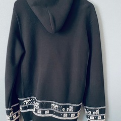 SACAI 19AW チロリアン柄 刺繍パーカー サイズ1 19-02100M の画像