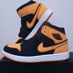 美品AIR JORDAN 1 MID SE 27.5cm