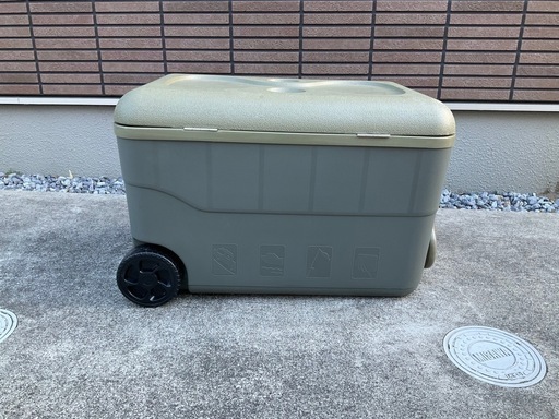 クーラーボックス50Lキャスター付き