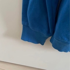 adidas アディダス　パーカーの画像