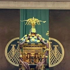 万燈扇會では、神輿を担ぐのが好きな会員募集 − 東京都