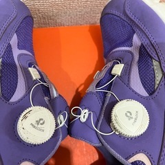 20.5 靴　ダイヤル式　紫　スニーカーの画像