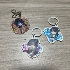 缶バッジ　コレクション　コナン　アド　Ado 呪術廻戦　アニメ　インテリア　無料の画像