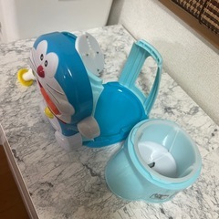 ドラえもん 手動かき氷器の画像