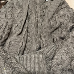 【まとめ売り】レディース　冬服・カーディガンの画像