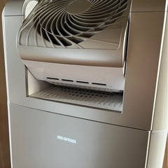 アイリスオーヤマ 衣類乾燥除湿機 の画像