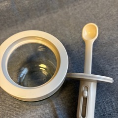 調味料入れ　スプーン付の画像