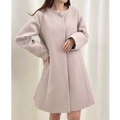 新品未使用 INGNI ピンクベージュ コートの画像