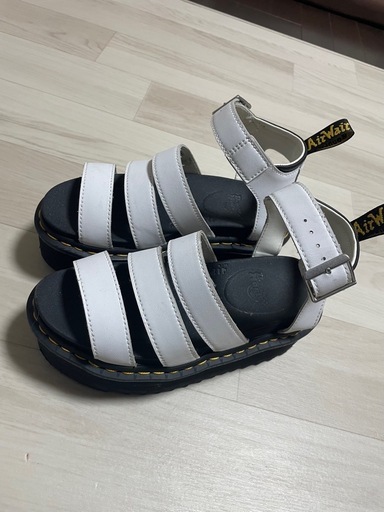 美品✨Dr Martens Blaire Quad サンダル ホワイト