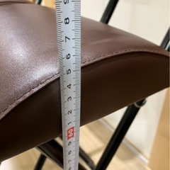 【受け渡し者決定】イス（2脚）の画像