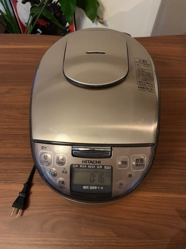 HITACHI   炊飯器