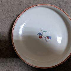 香泉作のお皿　２個　中古の画像