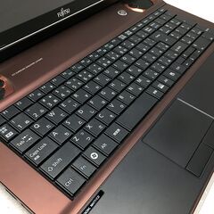★超美品★【3波TV対応★FHD17.3型★最新Win11(24H2)】富士通 NH77/CD【最強i7 +SSD512GB(新) +HDD1TB +メモリ8GB】Office2021（管理：2501030131）の画像