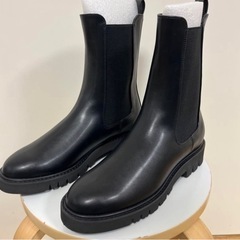 アーバンリサーチブーツの画像