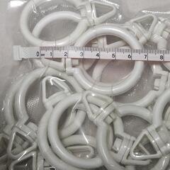 カーテンリング　ホワイト　白　回転の画像