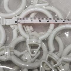 カーテンリング　ホワイト　白　回転の画像