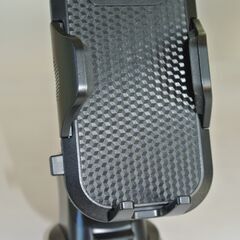 ★値下げ★車載ホルダー VANMASS スマホホルダー 2in1 粘着ゲル吸盤＆エアコン吹き出し口式兼用 安定性 360度回転 ワンタッチ 携帯ホルダー カー用品 エアコン 厚いケース/手帳型ケース対応 4-7インチ全機種対応 iPhone/Sony/Samsung/Oneplusなど機種対応の画像