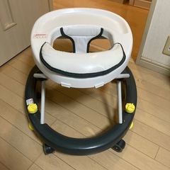 カトージ　歩行器の画像