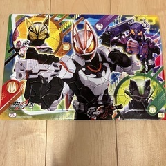 仮面ライダー　ギーツ　パズル　70ピース