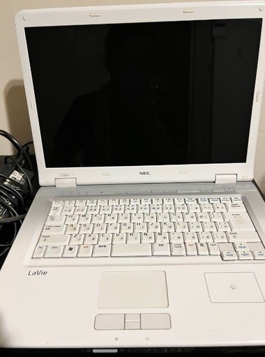 NEC LaVie ノートPC ホワイト PC-LL750RG1J