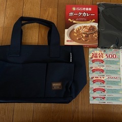 CoCo壱の福袋２５００円のものです。おまけで銀だこ割引券付