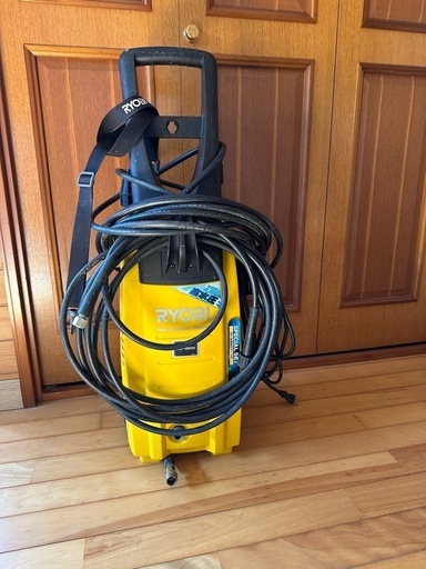 RYOBIリョービ AJP-1600S 高圧洗浄機　洗車　壁洗い家電D IY