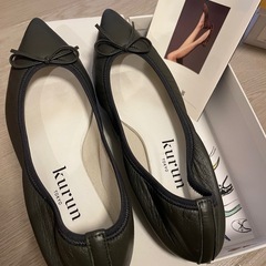 Kurun フラットパンプス　23センチ　