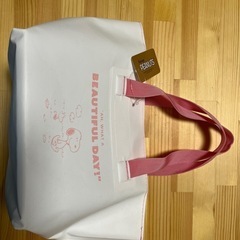 （新品）トートバッグ　スヌーピー