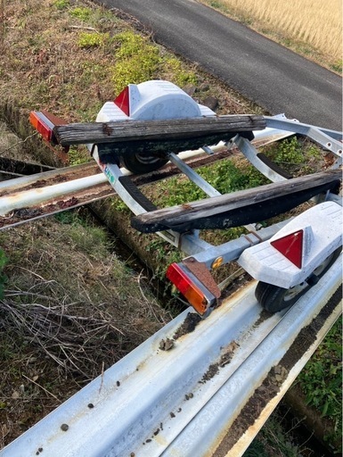 ボートトレーラーsuntrex