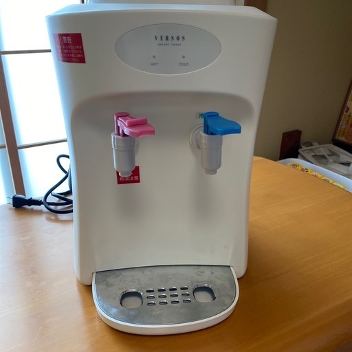 ペットボトル温冷水サーバー
