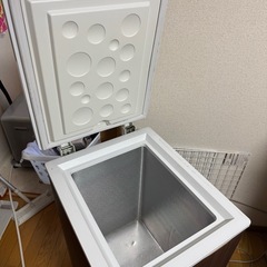 「お取引中」ハイアール　66L 上開き式冷凍庫 JF-NC66F の画像