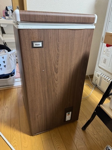「お取引中」ハイアール　66L 上開き式冷凍庫 JF-NC66F