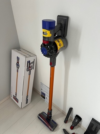 [受付終了]　Dyson　v8 fluffy　extra