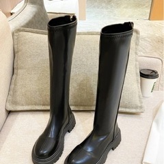 黒ブーツ