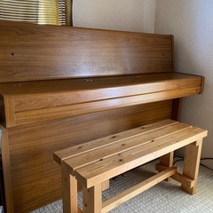 電子ピアノ　　YAMAHA　p-302
