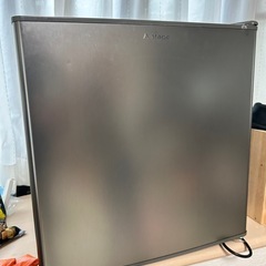 冷凍庫 家庭用 1ドア冷凍庫 32L 小型冷凍庫 小型 前開き ...