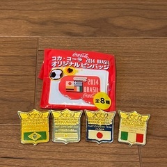 サッカーワールドカップカップのピンバッジ