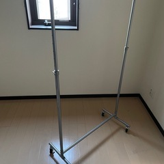 ハンガーラック