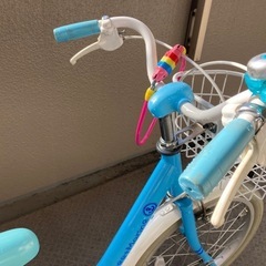 18インチ子供用自転車の画像