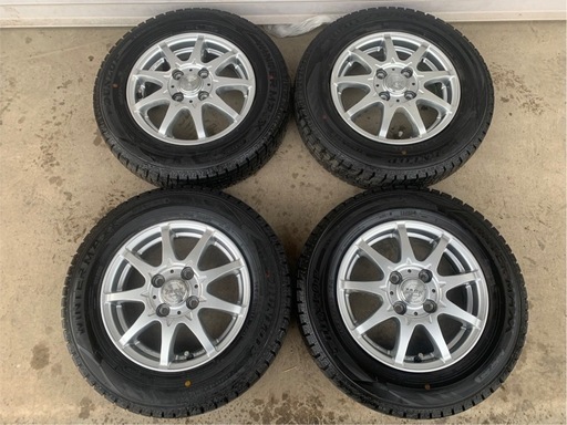 バリ溝‼️スタッドレスタイヤ　145/80R13