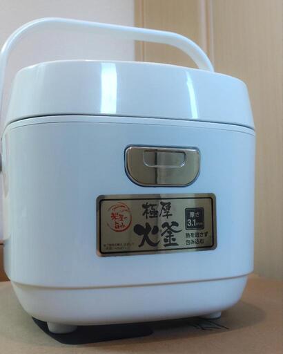 炊飯器　2021年製