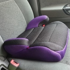 【カーシート 3歳から 15kgから利用可】　ジュニアカーシート　チャイルドシートの画像