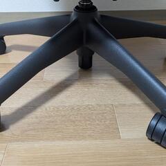 Herman Miller アーロンチェアの画像