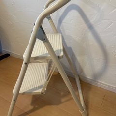 脚立　椅子　ステップの画像