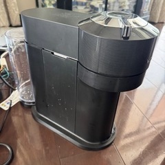 Nespresso Vertuo Next エスプレッソマシンの画像