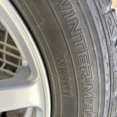 車のパーツ タイヤ、ホイール