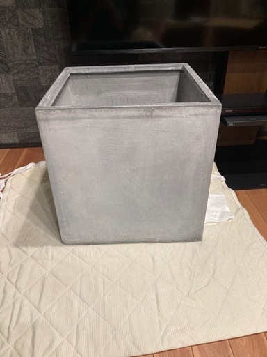 植木鉢　軽量鉢　プランター　人気　鉢カバー　四角　カワイイ　おしゃれ　玄関　エクステリア　店舗　インテリアグリーン　モダン 50cm