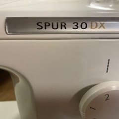 職業用ミシンの画像