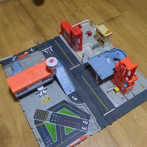 エアポート　消防署　パーキング　ミニカー